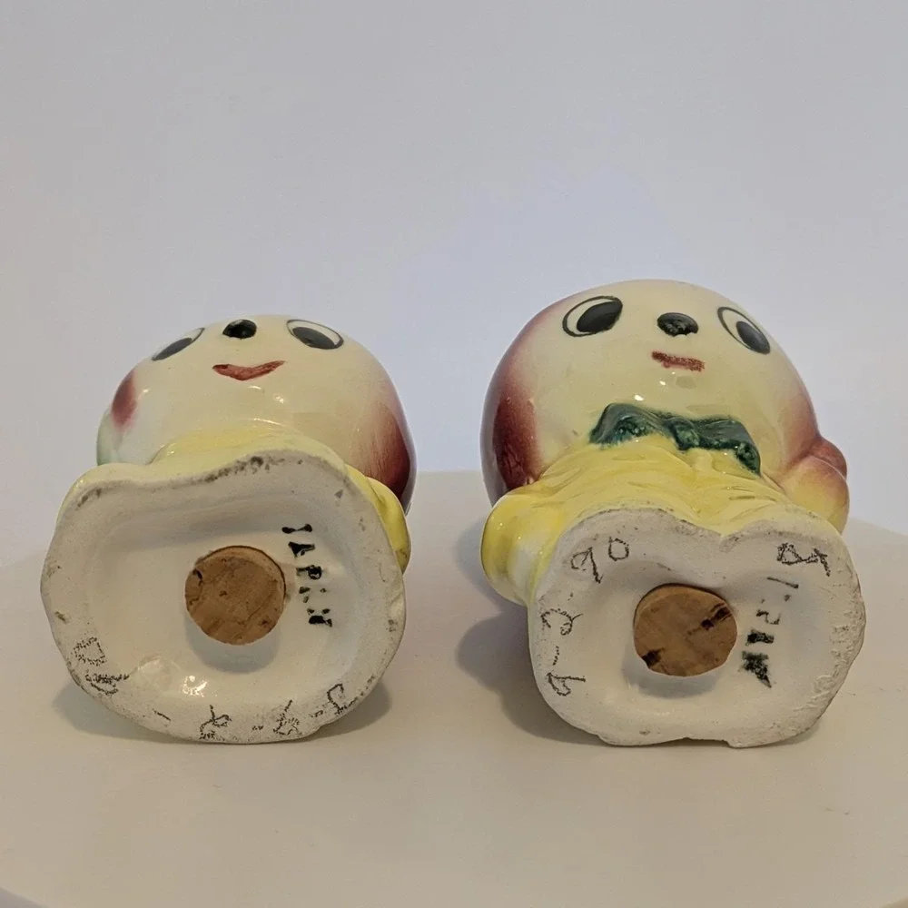 Vintage Vegetable Head People Anthropomorphic Salt And Pepper Apple Onion